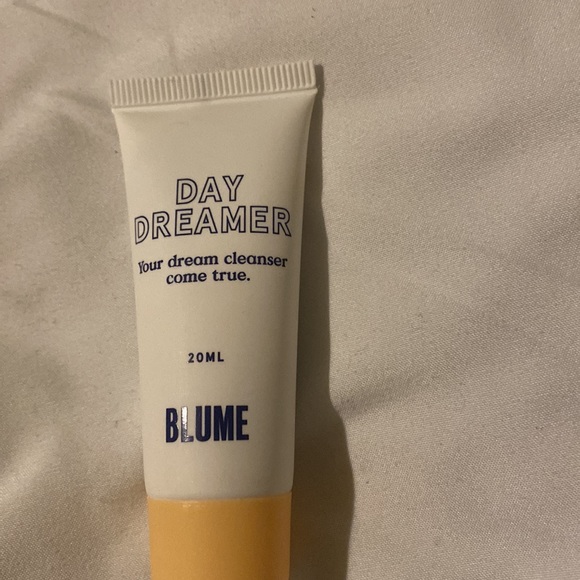 Cleanser by Bloom-mini - Picture 2 of 2